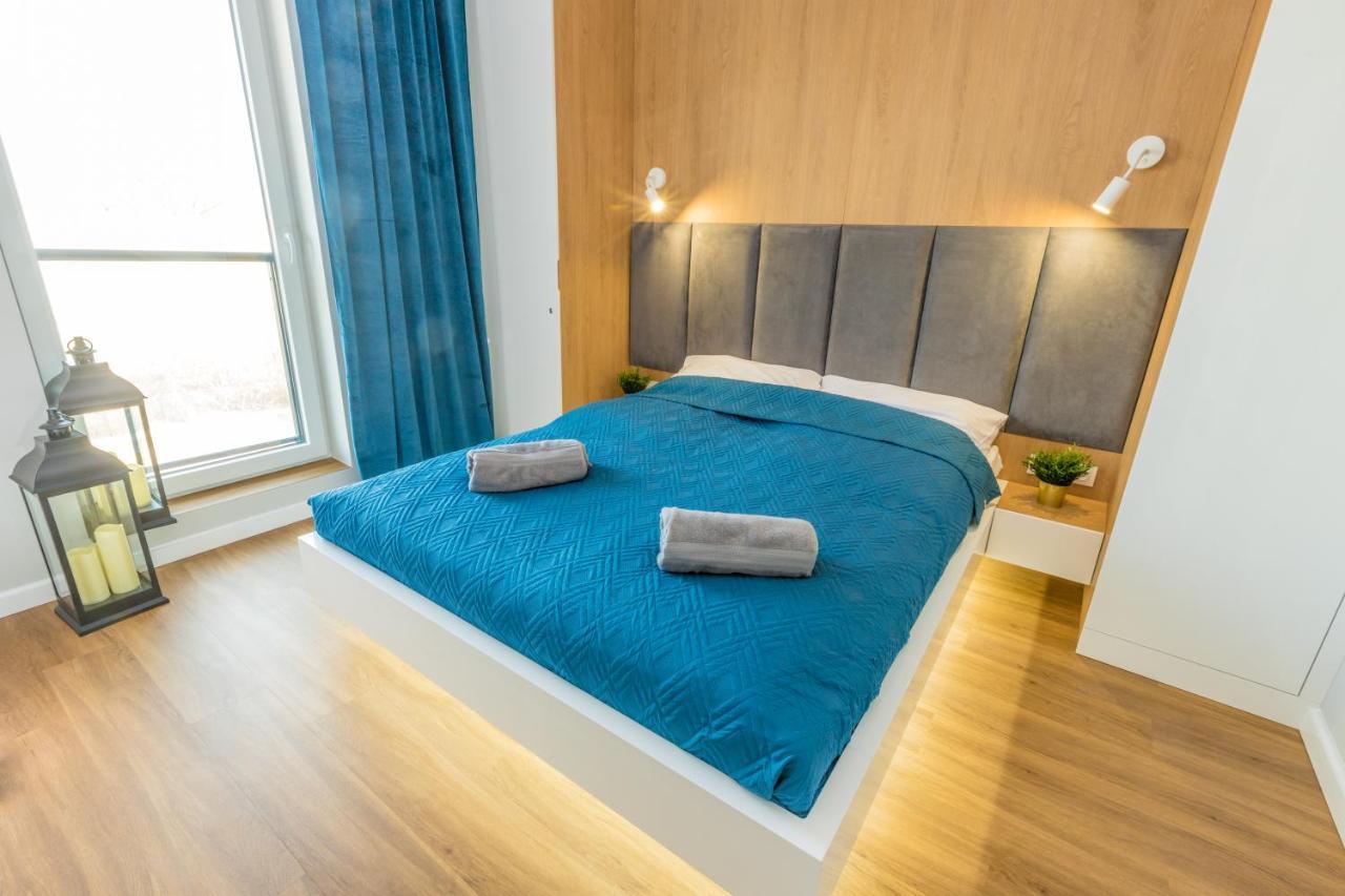 Royal Manu Apartment Netflix Лодзь Экстерьер фото